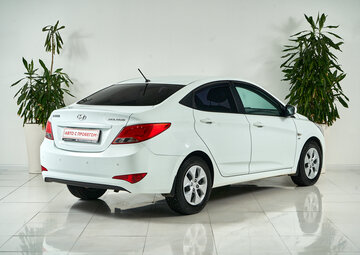 Hyundai Solaris Вид 5