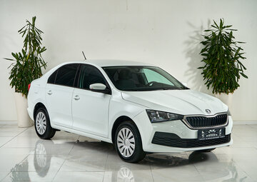 Skoda Rapid Вид 3