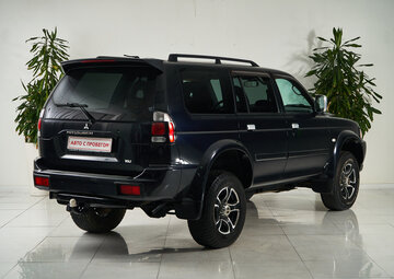Mitsubishi Pajero Sport Вид 5